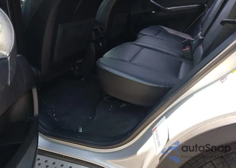 2008 BMW X5 3.0Si z USA, uszkodzony, nr VIN 5UXFE43558L003334